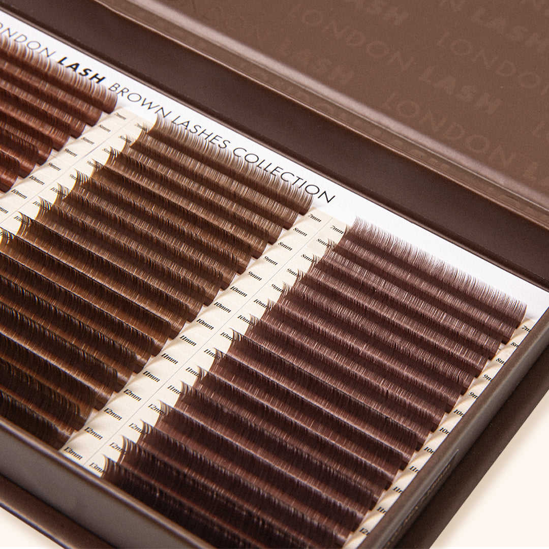 Bruine wimpers collectie