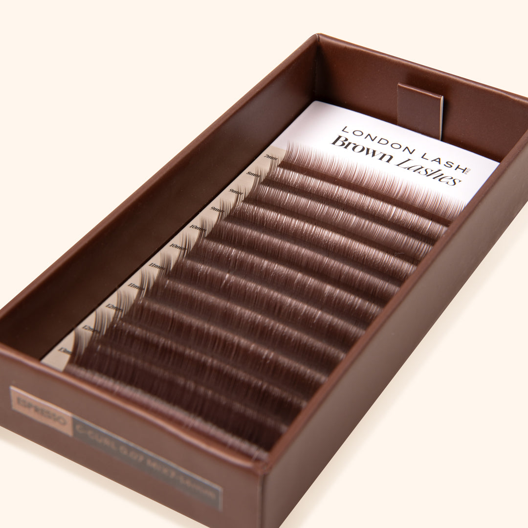 Bruine wimpers - Espresso-collectie