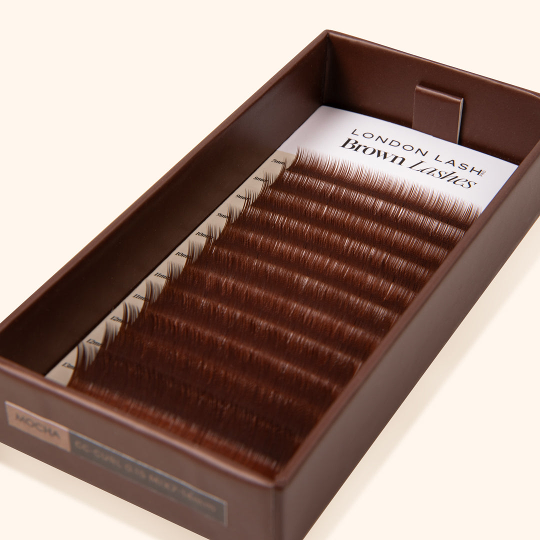 Bruine wimpers - Mokka-collectie